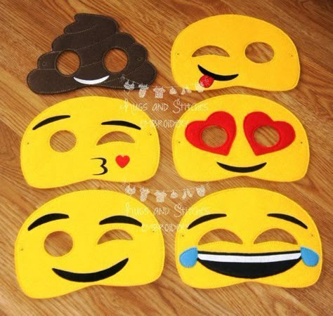 Free Emoji Printables, Emoji Party Decorations, Emoji Decorations, Les Emotions, Emoji Printables, Emoji Mask, Emoji Craft, Phone Emoji, Mermaid Costume Diy