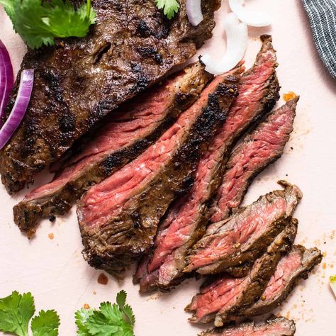 Flap Meat, Homemade Marinade, Flap Steak, Spaghetti With Ground Beef, Skirt Steak Recipes, Steak Marinade Recipes, Pan Seared Steak, Marinated Flank Steak, Iron Recipes