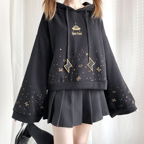 Cheap Agasalhos e Moletons, Buy Directly from China Suppliers:2019 outono inverno preto alargamento manga grossa hoodies japonês lolita menina céu estrelado imprimir estudante camisola de manga longa gótico Aproveite ✓Envio gratuito para todo o mundo! ✓Promoções de tempo limitado ✓Devoluções fáceis Cute Hoodie, Kawaii Fashion Outfits, Skirt Maxi, Inspired Outfits, Space Travel, Kawaii Clothes, Edgy Outfits, Teen Fashion Outfits, Kawaii Fashion