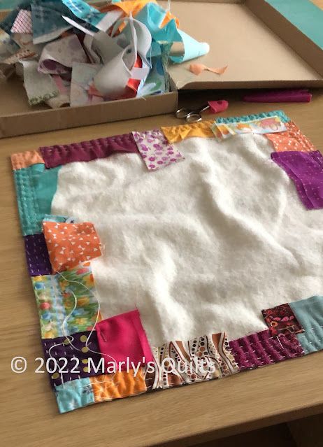 Marly's Quilts: Kawandi mini project Kawandi Quilts, Quilt Tutorial Video, Mini Patchwork, Improv Quilts, Sewing Easy, Mini Project, Sewing Easy Diy, Fabric Christmas Trees, Quilt Tutorial