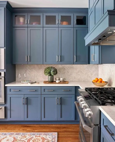 33 Blue Kitchen Ideas: Inspire Your Home with Oceanic Tones - placeideal.com Blue Gray Kitchen Cabinets, Blue Kitchen Ideas, Grey Blue Kitchen, Cabinets Corner, Серая Кухня, Blue Kitchen Cabinets, Cheap Ideas, Brown Cabinets, Beige Kitchen