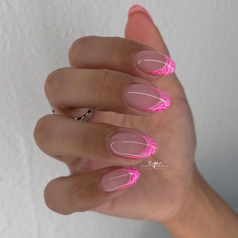 Pink Tip Nails, Teen Nails, Spring Break Nails, Broken Nails, Simple Gel Nails, Summery Nails, Girly Acrylic Nails, Simple Acrylic Nails, Classy Acrylic Nails