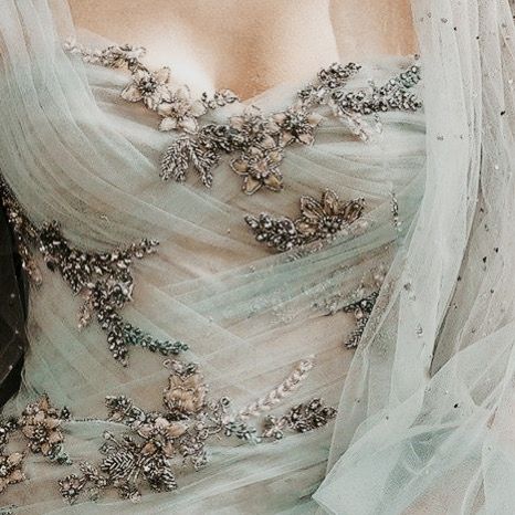 Hera Greek Goddess Aesthetic, Daughter Of Hera Aesthetic, Helen Of Troy Aesthetic, Hera Aesthetic, Greek Goddess Aesthetic, Hera Goddess, Ancient Greece Aesthetic, Greece Mythology, Aphrodite Aesthetic