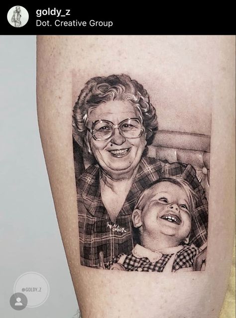 Grandmother Tattoo, Portrait Tattoo Sleeve, Family Tattoo Ideas, Grandma Tattoos, Mommy Tattoos, Family Tattoo, Tatuaje A Color, 1 Tattoo, Family Tattoos