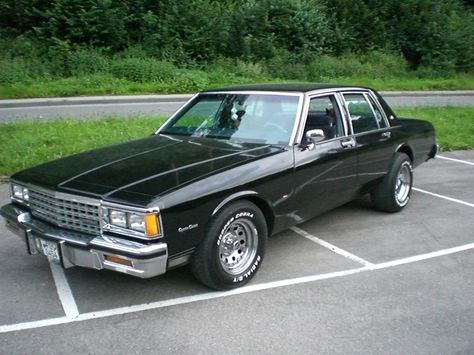 1983 Chevrolet Caprice Box Chevy Caprice, Caprice Car, Malibu Chevrolet, Chevy Caprice Classic, Chevy Luv, Chevy Caprice, Classic Cars Chevy, Caprice Classic, Chevrolet Sonic