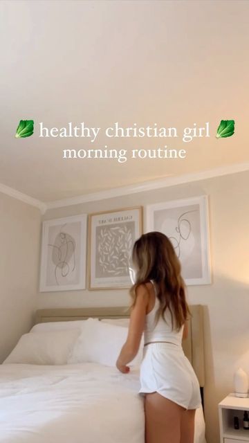 Ashley Hetherington | Author on Instagram: "healthy christian girl morning routine 🤍🌱 share with a friend to do this with them! follow @ashleyhetherington for more faith, lifestyle & wellness inspo 💕 these are simple habits that i do in the morning that have seriously changed my life! it’s crazy how waking up early, reading our Bible, moving our bodies and nourishing ourselves with good food, as well as journaling can all make such a difference for the rest of our days. if you haven’t start Christian Girl Morning Routine, The Honey Scoop, 5 Minutes Journal, Ashley Hetherington, Honey Scoop, Girl Morning Routine, Gods Princess, Beth Moore, Christian Post