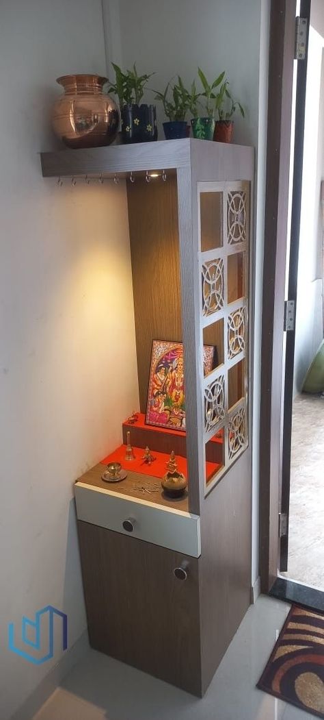 Small Puja Room Design, Small Corner Temple Design For Home, Corner Mandir Ideas, Pooja Room Organization Ideas, Pooja Corner Ideas, Corner Pooja Unit In Living Room, Small House Interior Indian, Mandir Design Small Corner, Small Living Room Designs Indian