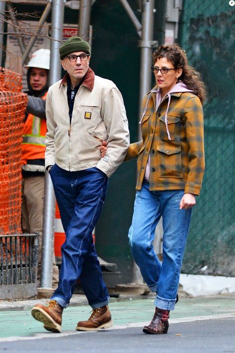 Daniel Day Lewis, Rebecca Miller, Daniel Day, Day Lewis, Mens Outfit Inspiration, Winter Outfits Men, Work Jacket, Workwear Fashion, Men Fashion Casual Outfits