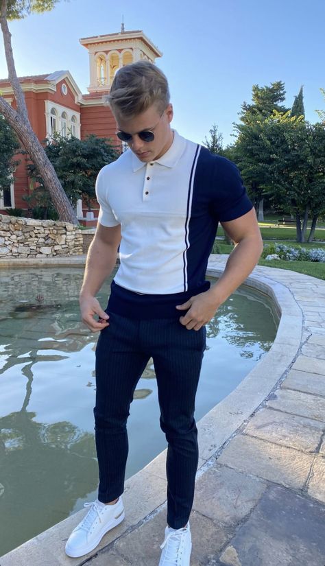 Blue Jeans And Polo Outfit Men, Fancy Casual Men Outfit, Slim Men Style Outfit Casual, Indian Suits For Men, Tall People Outfits, Fancy Casual Outfits Men, Causal Outfits For Men, Poloshirt Outfit For Men, Polo Men Outfit Casual