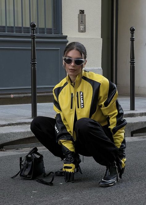 Race Outfit, Biker Aesthetic, Racer Jacket, Women's Casual Style, 가을 패션, Look Cool, Jacket Outfits, Fashion Inspo Outfits, Winter Fashion