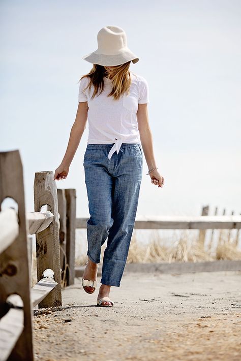 Beach to Boardwalk with J.Crew Factory Jcrew Summer 2023, J Crew Style 2023, Spring Beach T-shirt With Crew Neck, Coastal Style Outfits, Beach Season Relaxed Fit Crew Neck T-shirt, J Crew Summer, J Crew Outfits, J Crew Factory Sweater, Linen Joggers