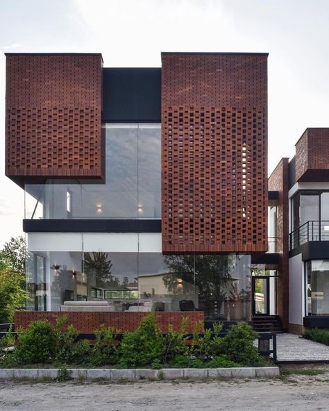 Modern Brick House, Brick House Designs, Facade Architecture Design, Brick Architecture, Brick Facade, Design Exterior, Building Facade, Brick Building, Facade Architecture