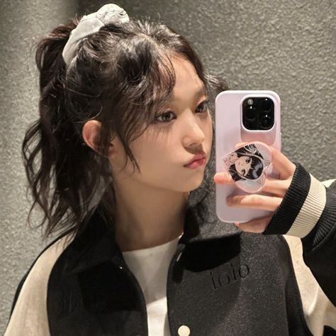 newjeans haerin icon Haerin Icon, New Jeans Style, Cat Girl, Beautiful Smile, Cute Icons, Celebrities Female, New Hair, Hair Inspo, Kpop Girls