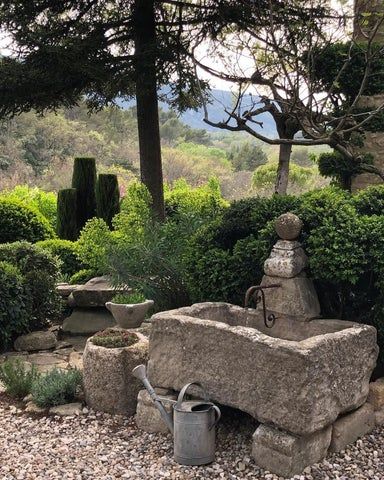 French Garden Design, Mediterranean Garden Design, Topiary Garden, Stone Bench, Italian Garden, Water Features In The Garden, Mediterranean Garden, French Garden, Garden Fountains