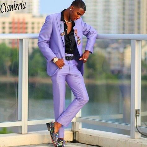 Slim Fit Tuxedo Wedding, Groom Wear Wedding, Guys Prom Outfit, Purple Prom Suit, Prom Outfits For Guys, Blazer Ideas, Homecoming Outfits For Guys, Tuxedo Wedding Suit, Formal Ideas