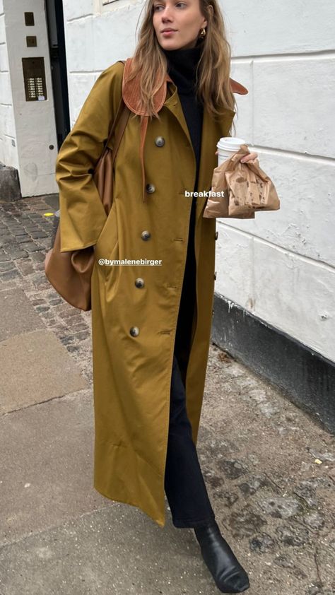 Cecile Moosgaard, Boho Fall Dress, Boho Dress Fall, Quoi Porter, Chic Coat, Mode Inspo, Autumn Outfit, Minimal Fashion, Casual Fall