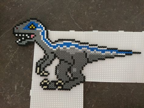 Aztec Perler Bead Patterns, Bearded Dragon Perler Beads, Jurassic Park Perler Beads, Perler Bead Dinosaur, Dinosaur Perler Bead Pattern, Dinosaur Perler Beads, Perler Beads Ideas 3d, Easy Perler Beads, Perler Beads Ideas