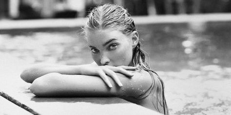 Elsa Hosk by Bryce Thompson Mermaid Perfume, Elsa Pictures, Pool Poses, Pool Photography, Pool Picture, Portrait Photoshoot, Pool Photos, Beach Portraits, Elsa Hosk