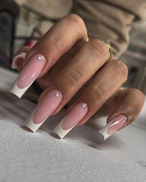 Unghie Sfumate, Girly Acrylic Nails, Classy Acrylic Nails, Short Square Acrylic Nails, Nails Only, White Nail, Nails 2024, Pink Acrylic Nails, Square Acrylic Nails