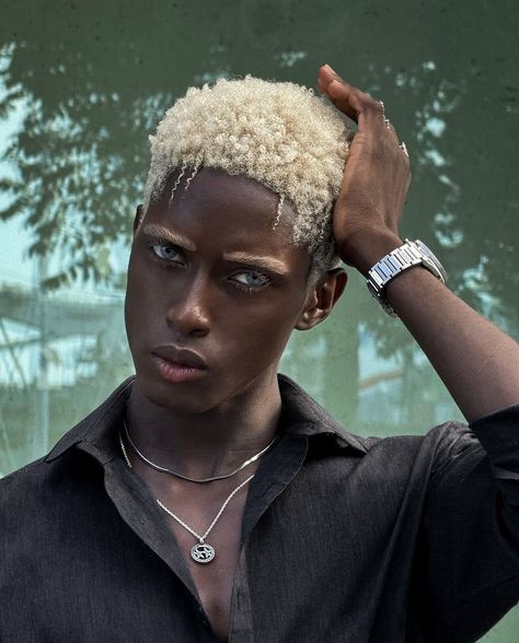 Melbury Badejo, Black Albino, Dark Skin Blonde Hair, Chocolate Blonde, Boys Colored Hair, Male Haircuts Curly, Men Blonde Hair, Face Blender, African American Artwork