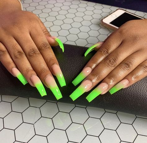 Green Ombre Nails, Green Acrylic Nails, Summer Acrylic, Pink Chrome, Long Nail Designs, Ombre Acrylic Nails, Glow Nails, Nail Styles, Summer Acrylic Nails