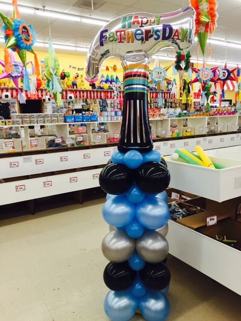 Fathers Day Column Father’s Day Balloons, Fathers Day Balloon Ideas, Diy Father's Day Decorations, Balloon Table Centerpieces, Balloon Business, Event Balloons, Balloons Ideas, Balloon Tower, Beautiful Balloons