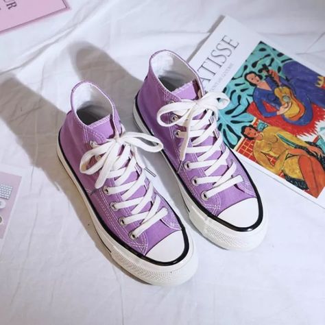 Cute Womens Shoes, 90s Shoes, Purple Converse, Purple Shoes, Hype Shoes, Shoe Inspo, Comfortable Sneakers, Girl Shoes, Shoes Casual