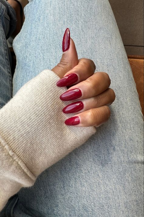 Cherry red nails on dark skin over light wash jeans Cherry Colour Nails, Cherry Cola Nails, Cherry Red Nails, Deep Red Nails, Nail Sets, Cherry Cola, Nails Red, Dark Nails, 50 Style