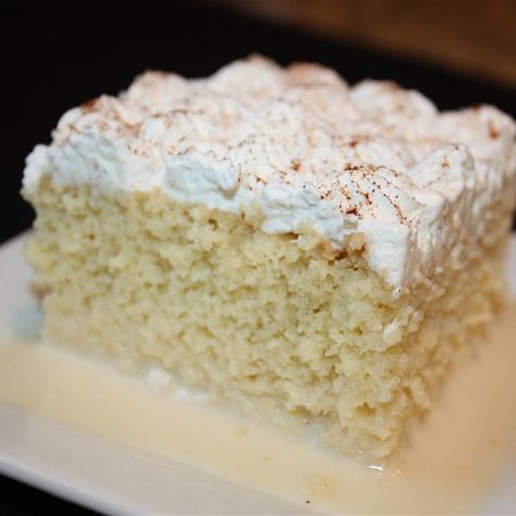 Tres Leches Cake | "This is a part dry, part moist Mexican cake made with three types of milk. It is a sweet and delicious treat!" Three Milk Cake, Mexican Cake, Pina Colada Cake, Tres Leches Cake Recipe, Sweet Whipped Cream, Tres Leches Cake, Milk Cake, Mexican Dessert, Tres Leches