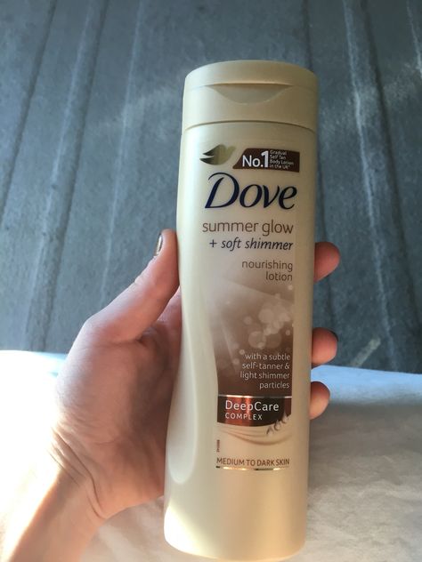 Dove - summer glow nourishing lotion Dove Tanning Lotion, Dove Summer Glow, Dove Lotion, Fake Tan Lotion, Autumn Scents, Tan Lotion, Skin Perfection, Self Tanning Lotions, Skin Care Lotions