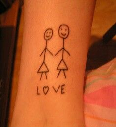 Adorable lesbian tattoo Hidden Lesbian Tattoo, Gay Tattoo For Women, Lesbian Tattoo Ideas Design, Queer Tattoos, Gay Pride Tattoos, Lesbian Tattoo, Love Wrist Tattoo, Tattoos Chest, Lgbt Tattoo