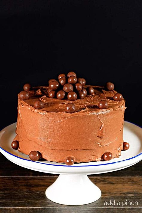 Malted Chocolate Cake Recipe Whopper Cake, Chocolate Velvet Cake, Malt Cake, Chocolate Malt Cake, Malt Recipe, Homemade Recipes Dessert, Chocolate Malt, Special Cakes, Chocolate Layer Cake