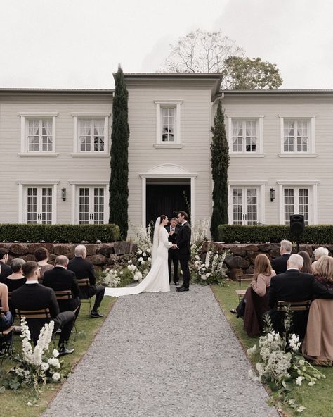 A little glimpse into the autumn ceremony magic that the visual genius of @saltmedia.au captured for our love birds @montanahatfield & @luke_middlebrook Stunning styling & flowers by one of our favourites @elyssiumblooms filled the steps with a romantic sprawling country garden aesthetic. The ceremony took place at the steps of 'The Residence' on a beautiful cloudy day with ethereal music by @estrella_strings. International guests enjoyed champagne in the gardens before dining by candlelig... Estate Wedding Aesthetic, Ethereal Music, Styling Flowers, House Weddings, Garden Aesthetic, Manor Wedding, Wedding Aesthetic, Country Garden, Cloudy Day