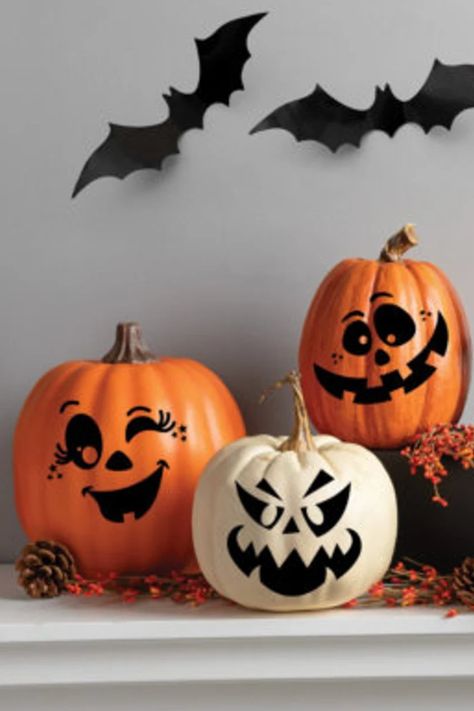 Unique Pumpkin Decorating, Easy Pumpkin Decorating, Pumpkin Designs Painted, Pumpkin Face Paint, Painted Pumpkin Ideas, Creative Pumpkin Painting, Pumpkin Decorating Ideas, No Carve Pumpkin Decorating, Scary Pumpkin Carving