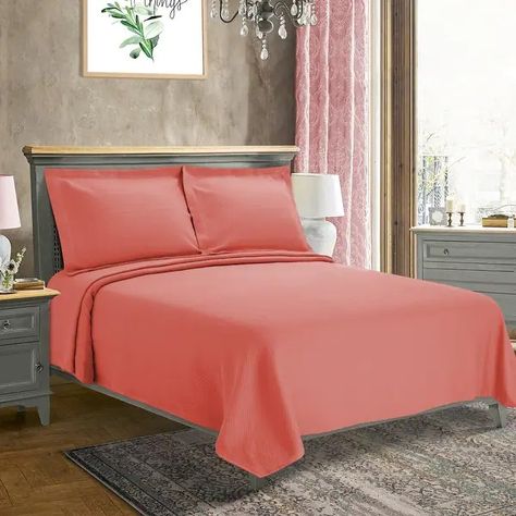 Superior Jacquard Matelasse Solitaire Cotton Bedspread Set - On Sale - Bed Bath & Beyond - 13550506 Twin Bedspreads, Queen Bedspread, Luxury Bed Sheets, Jacquard Loom, Rustic Traditional, Cotton Bedspread, Bedroom Décor, Cotton Bedding Sets, Lattice Pattern