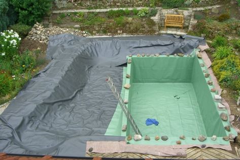 einfachen schwimmteich selber bauen Piscina Diy, Swimming Pool Pond, Natural Swimming Ponds, Diy Swimming Pool, Swimming Pond, Natural Pond, Natural Swimming Pools, Piscina Natural, Natural Swimming Pool