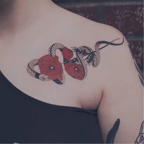 Poppy Flower Tattoo, Floral Snake, Red Dragon Tattoo, Poppy Tattoo, Poppies Tattoo, Snake Tattoo Design, Red Ink Tattoos, Book Tattoo, Snake Tattoo