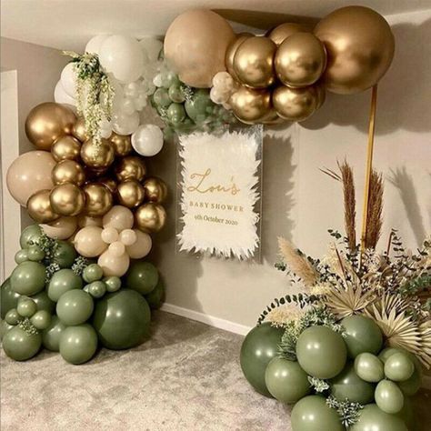 Green Balloon Garland, Green Balloons, Deco Ballon, Balloon Garland Diy, Maternity Ideas, Kids Birthday Party Decoration, Basketball Theme, Garland Arch, Green Balloon