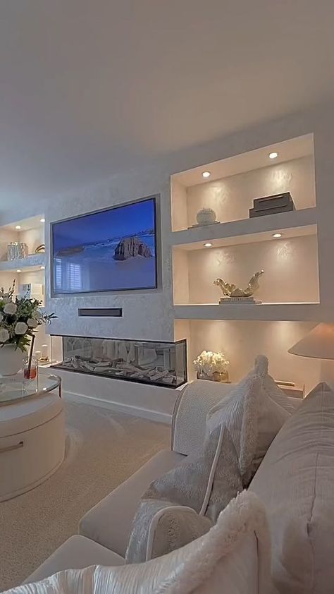 Single Woman Home, Small Home Bedroom, Beige And Grey Bedroom, Modern Fireplace Ideas Living Rooms, Brick Living Room, Ruang Tv, Feature Wall Living Room, Living Room Wall Units, Build A Fireplace