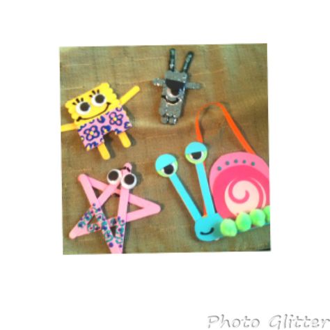 SpongeBob Ornaments for our SpongeBob tree - Christmas 2011 Spongebob Crafts For Kids, Spongebob Ornaments, Spongebob Crafts, Stick Ornaments, Spongebob Christmas, Crafts For Kids Easy, Christmas Arts, Spongebob Birthday Party, Spongebob Party