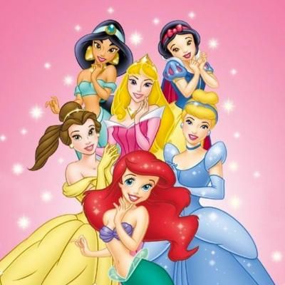 Princesse Disney : la liste officielle des princesses Disney avec Tête à modeler Princess Name Wallpaper, Disney Princess Gif, Disney Princess Names, Disney Princess Photo, Princess Name, Disney Princess Palace Pets, Walt Disney Princesses, Cell Phone Wallpapers, Disney Rooms