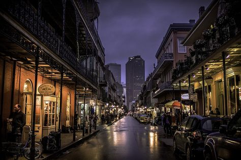 New Orleans Night, Pretty Buildings, Rainy Street, To The Unknown, Landscape Beach, Elijah Mikaelson, Night Rain, Overseas Travel, The Bayou