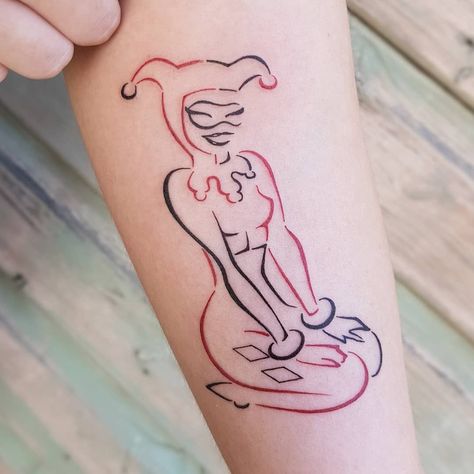 Cartoon Harley Quinn, Joker Y Harley Quinn, Harley Tattoos, Harley Quinn Tattoo, Inner Arm Tattoo, Lavender Tattoo, Tattoos Mandala, Tattoos Geometric, Pretty Tattoos For Women