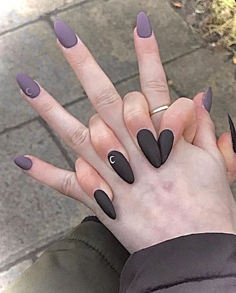 Best Friends Nails Ideas, Unghie Matching Bff, Matching Nails For 3, Bestie Matching Nails Ideas, Matching Nails For Besties Acrylic, Matching Nails With Sister, Bestie Nails Friends Matching, Start Of School Nails, Nail Designs For Best Friends