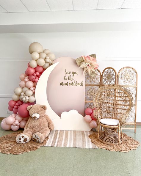 Boho twist on this dreamy babyshower Moon Themed Baby Shower Ideas Girl, Moon Balloon Arch, Decor Aqiqah Baby Girl, Baby Shower Centerpieces For Girls Diy, Dekor Aqiqah Baby Girl, Girl Baby Shower Themes Boho Pink, Celestial Baby Shower Theme Pink, Pink Elephant Baby Shower Theme Backdrop, Moon Baby Shower Theme