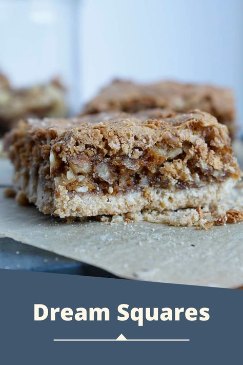 Walnut Squares Bar Recipes, Dream Squares Recipe, Squares With Coconut, Walnut Squares, Apple Squares, Walnut Dessert, Coconut Squares, Apple Square, Pineapple Dream Dessert