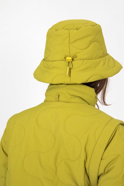 Our quilted nylon bucket hat is designed with a cinch-able bungee to fit every body, while recycled PrimaLoft® Insulation and performance DWR keep you toasty and dry. Bucket Hat Summer, Accessory Inspo, Everyday Jacket, Snowboarding Accessories, Work Accessories, Head Wear, Fashion People, Bucket Hats, Fashion Fits