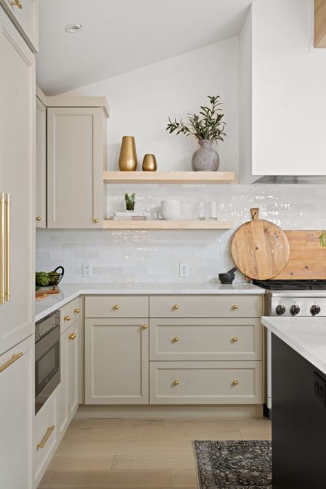 F Ave. Lake Oswego (First Addition) - TTM Development Kitchen Ideas Cream Color, Cream Kitchen With Island, Cream And Gold Kitchen Ideas, Gold And Cream Kitchen, Light Cream Kitchen Cabinets, Small Two Tone Kitchen, White And Cream Kitchen Ideas, Crème Kitchen, Small Neutral Kitchen