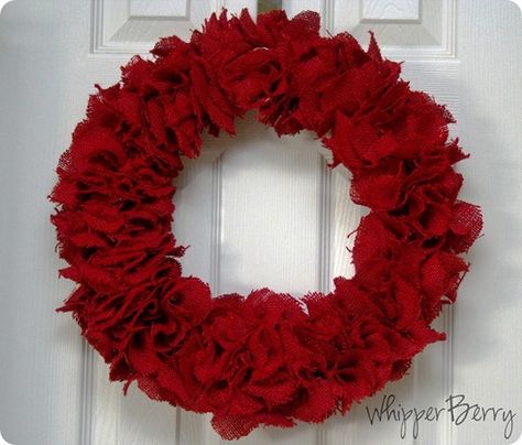 Whipperberry: {Tutorial} Red Burlap Wreath Red Hydrangea Wreath, Wreaths Design, Burlap Wreath Tutorial, Burlap Wreath Diy, Red Wreath, Diy Burlap, White Door, Burlap Crafts, Burlap Christmas