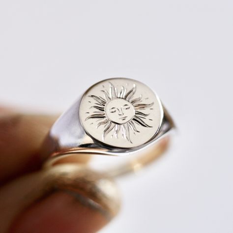 Cape Town’s been a bit moody lately, right? 🌧️ We needed something to brighten our day, so here is our Hand-engraved Sun Signet ring to bring some sunshine to your spirits ☀️ #capetownlife #sunshineinaring #handengraved #signetring #goodvibes #sunsignetring #sunshinejewelry #sunjewelry #handengravedjewelry #jaderabbitdesign Hand Engraved Jewelry, Jade Rabbit, Shine Jewelry, Rabbit Design, Joy And Happiness, Hand Engraving, Signet Ring, Cape Town, Hair Jewelry